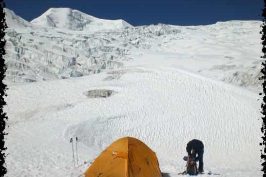 Ancohuma 6.427m